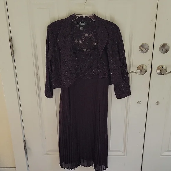 R & M Collection | Dresses | Two Piece Semi Formal Wine Colored Dress With  Lining Size 2 | Poshmark